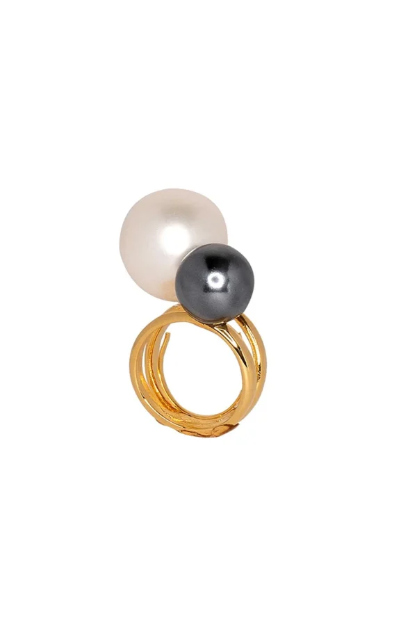 Trina Turk Kjl White & Gray Double Pearl Ring